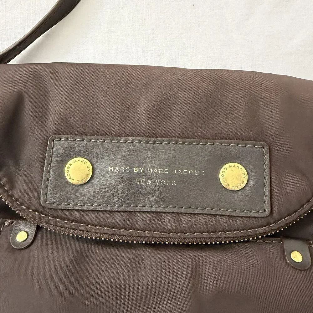 Marc By Marc Jacobs Natasha Crossbody Bag Brown Nylon Preppy Small Magnetic Snap